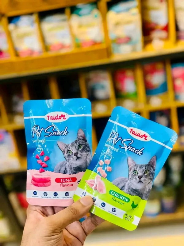 Taidom Pet Snack Pouch Tuna Or Chicken Flavour 85G